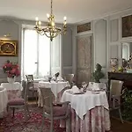 Le Grenier A Sel מלון Montluçon