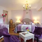 Le Grenier A Sel Hotel 4*