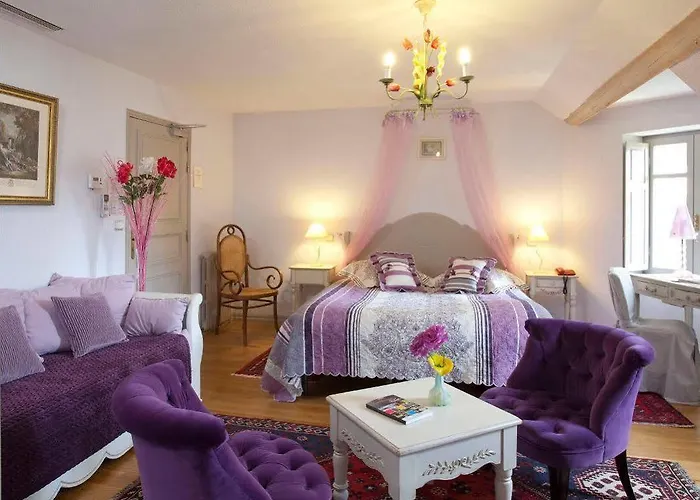 Le Grenier A Sel Hotel 4*